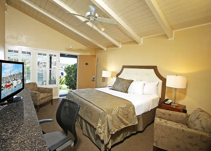 Best Western Plus Island Palms Hotel & Marina
