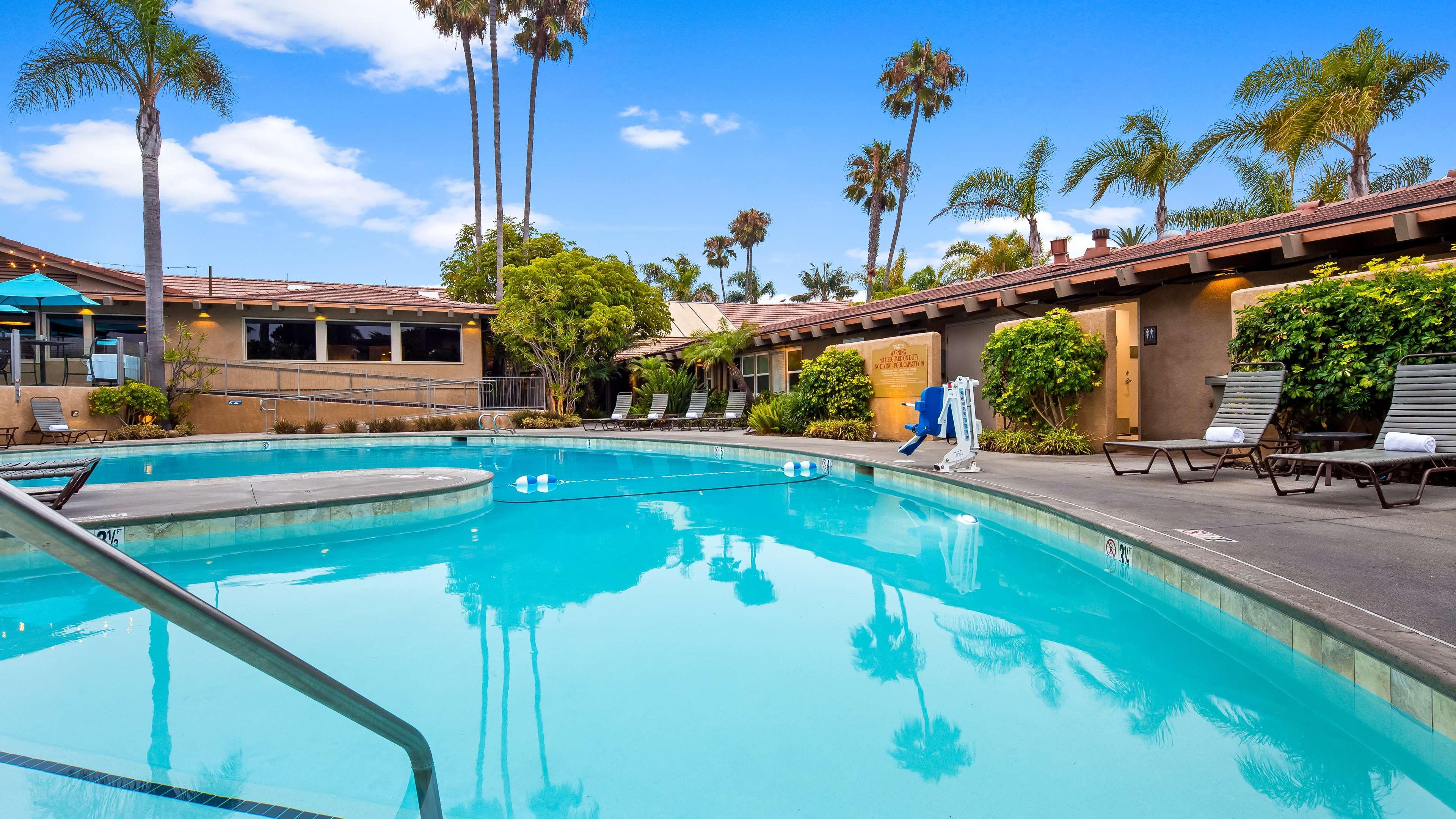 Hotel Western Island Palms Hotel&marina 3*