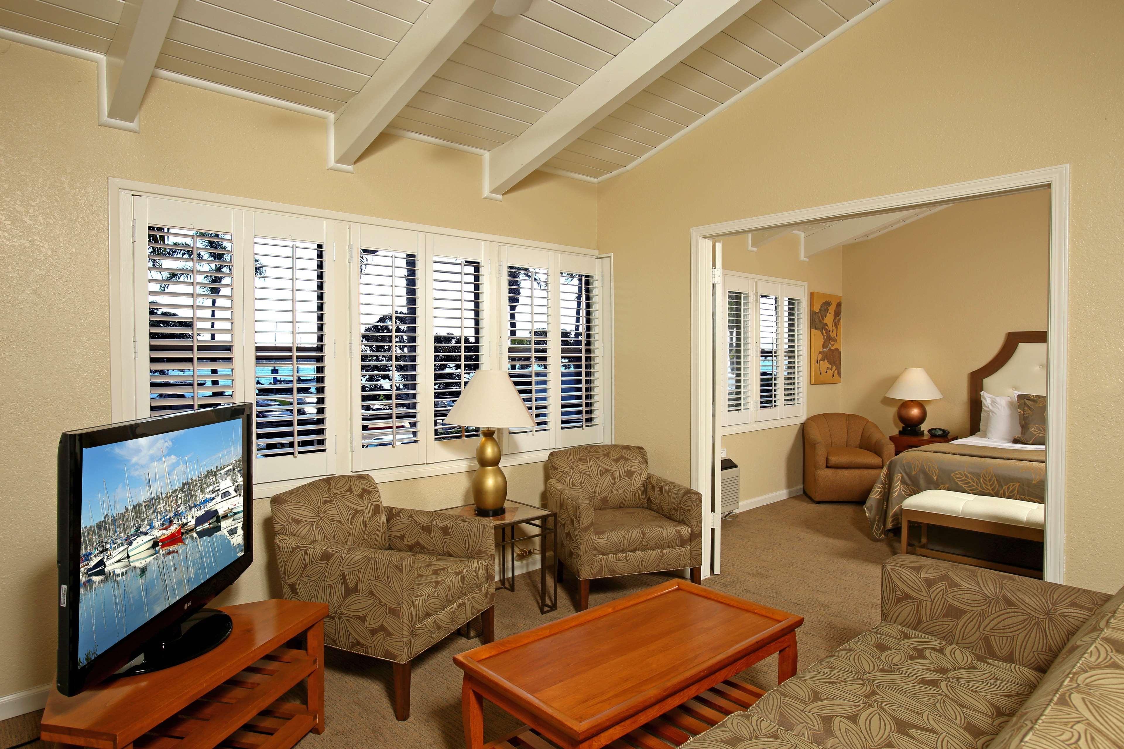 Western Island Palms Hotel&marina Hotel